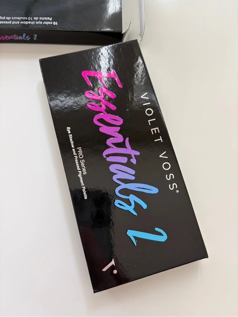 Violet Voss Cosmetics Essentials2 Pro Series Eyeshadow & Pressed Pigment Palette